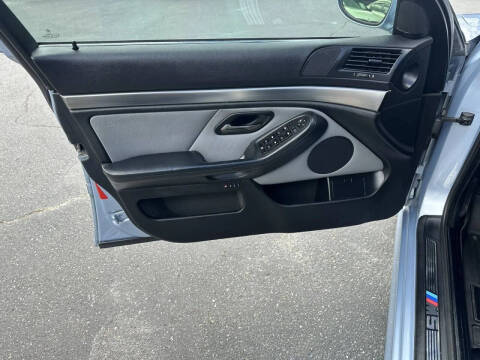 2001 BMW M5