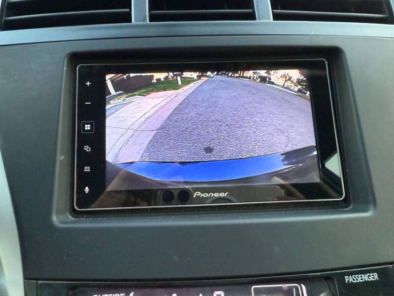 2013 Toyota Prius v Three