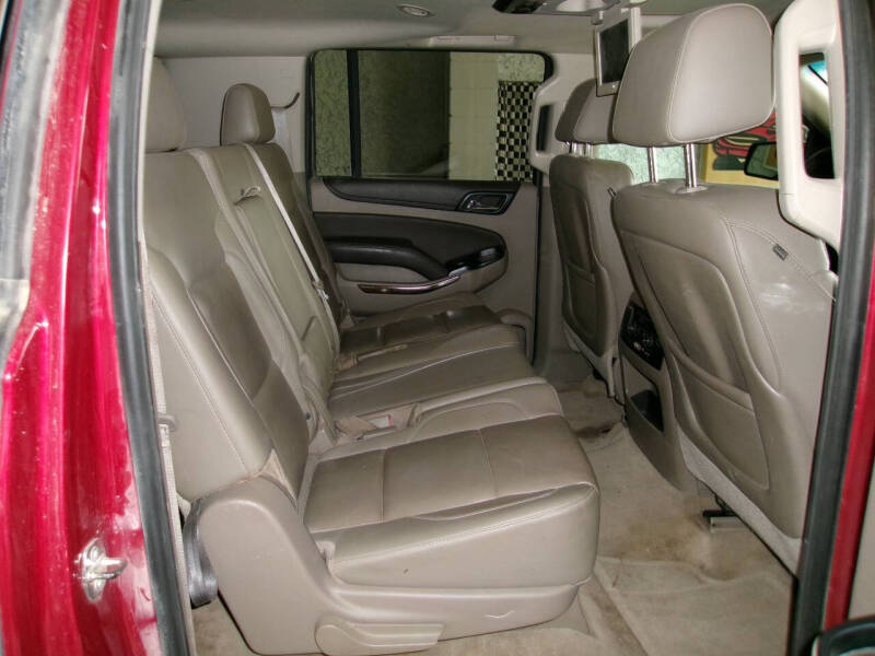 2015 Chevrolet Suburban LT