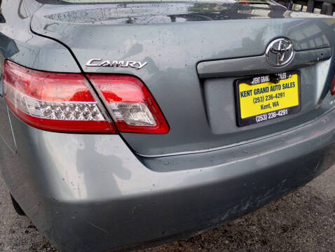 2010 Toyota Camry LE