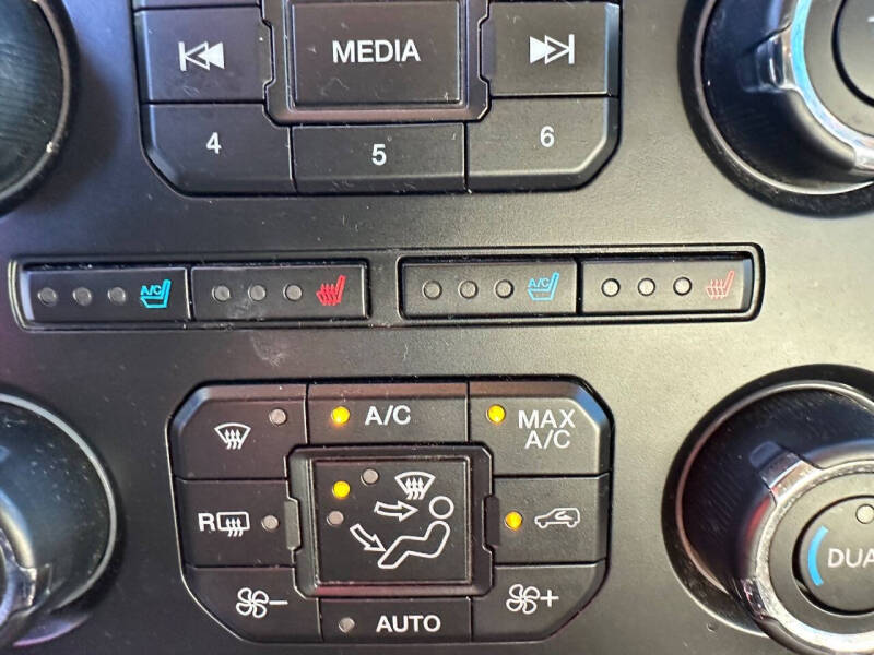 2017 Ford Expedition Limited