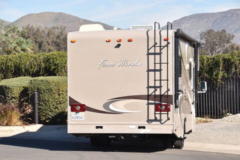 2015 Thor Motor Coach Four Winds Beach Cruiser