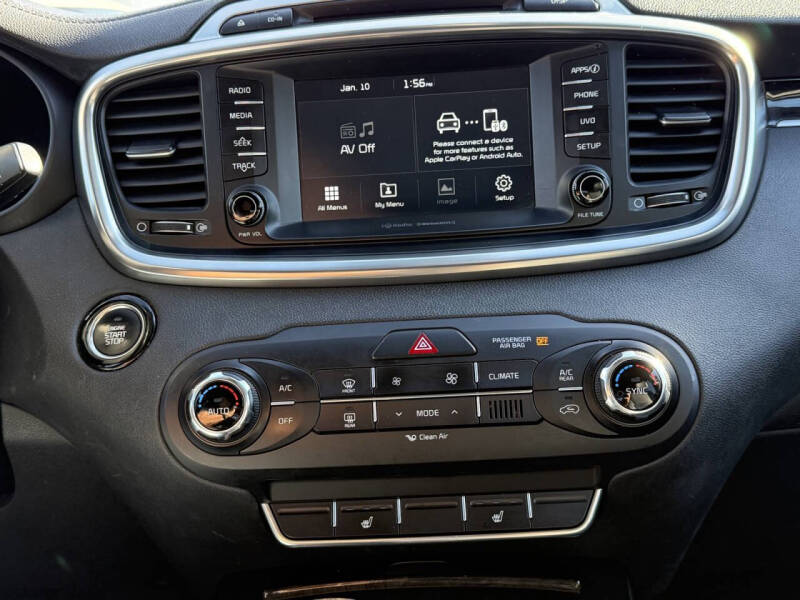 2017 Kia Sorento EX V6