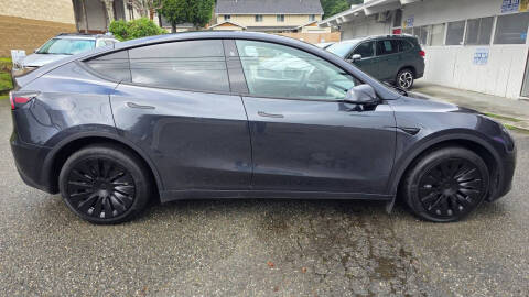 2024 Tesla Model Y Long Range