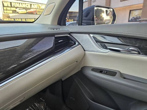 2020 Cadillac XT6 Premium Luxury