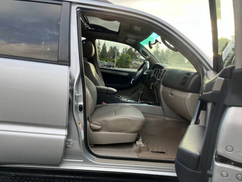 2004 Toyota 4Runner SR5