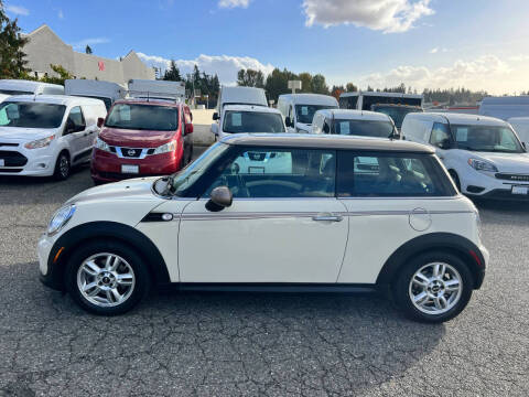 2013 MINI Hardtop Cooper