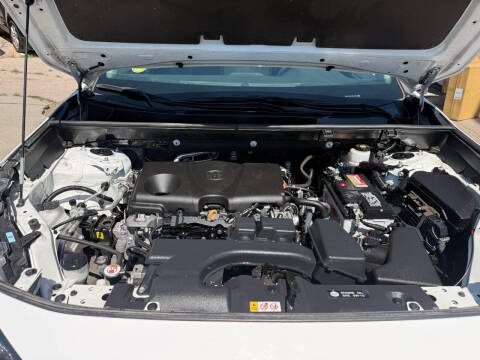 2022 Toyota RAV4 LE