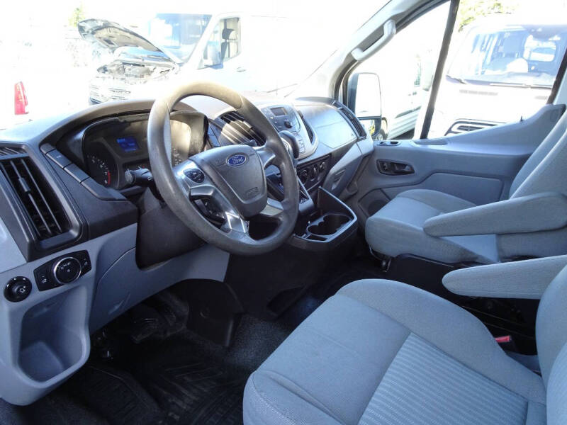 2015 Ford Transit Base photo 13