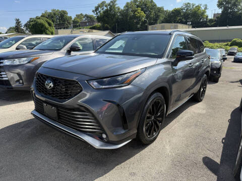 2024 Toyota Highlander XSE