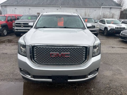 2016 GMC Yukon XL for sale at Auto Site Inc in Ravenna OH