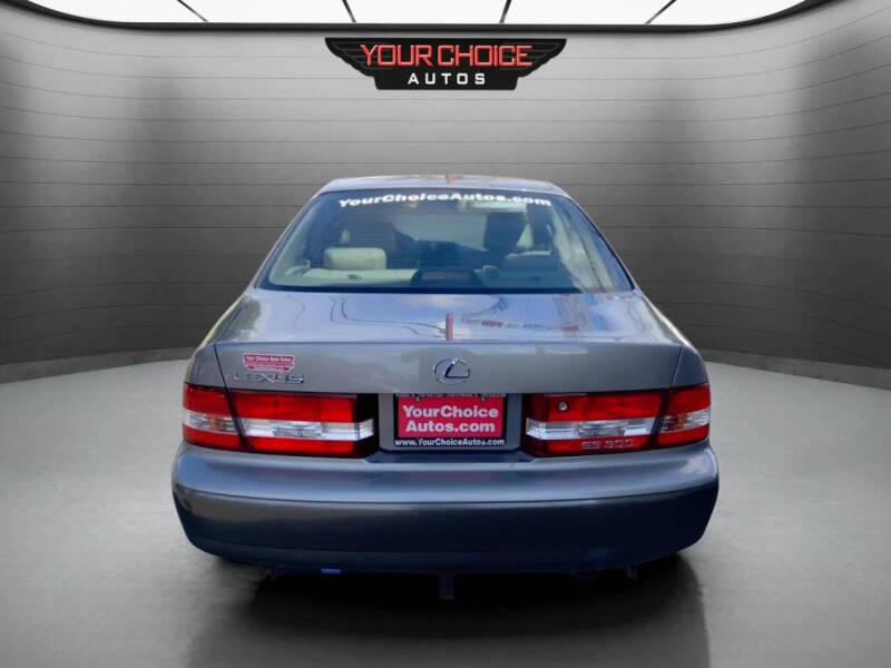2000 Lexus ES 300