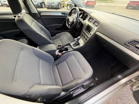 2017 Volkswagen Golf SportWagen TSI S 4Motion