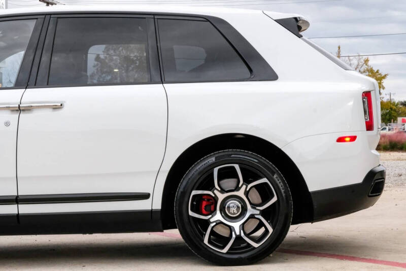 2022 Rolls-Royce Black Badge Cullinan