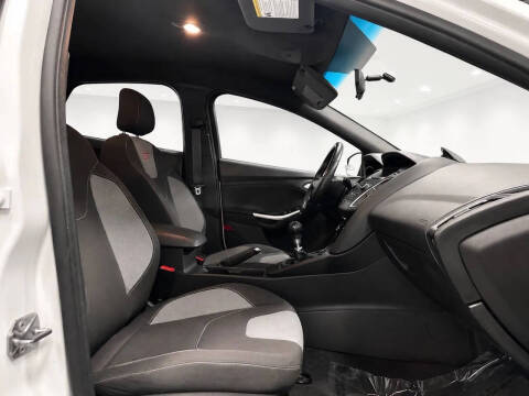 2017 Ford Focus ST