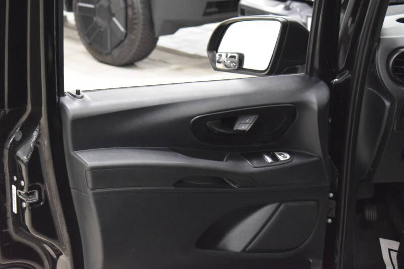 2019 Mercedes-Benz Metris Passenger