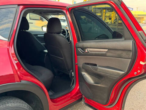 2018 Mazda CX-5 Sport