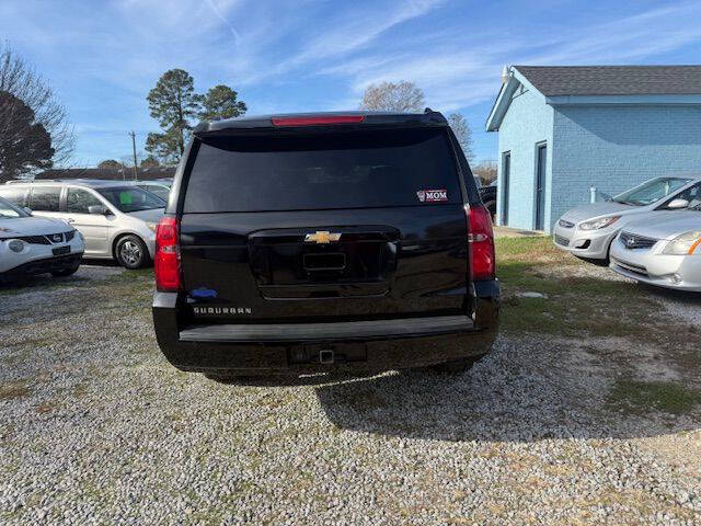 2017 Chevrolet Suburban LT