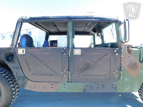 2002 AM General M1123