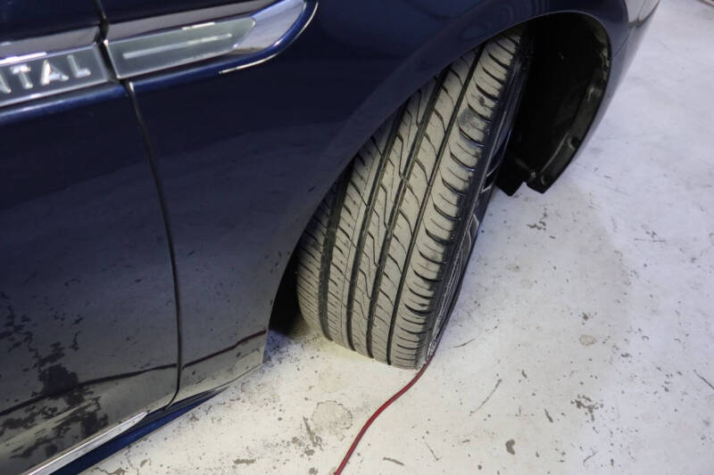 2017 Lincoln Continental Select