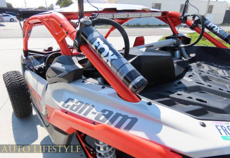 2021 Can-Am Maverick X3