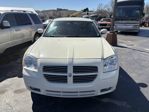 2005 Dodge Magnum SXT