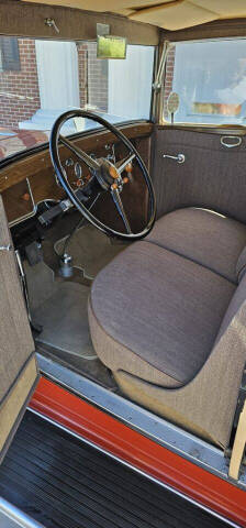 1931 Packard 826 SEDAN