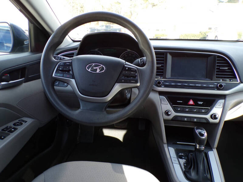 2018 Hyundai Elantra