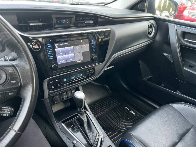 2017 Toyota Corolla XSE