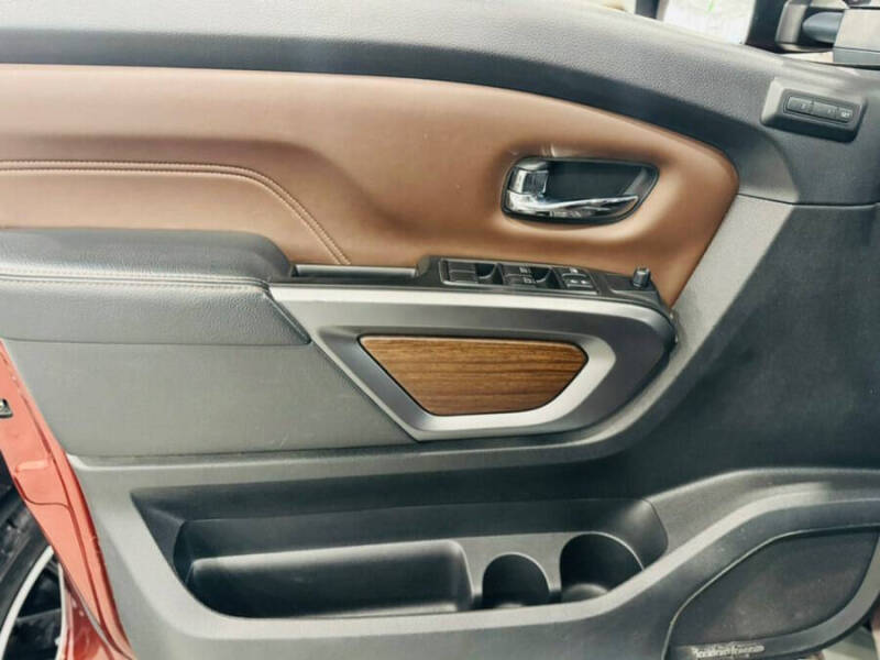 2016 Nissan Titan XD Platinum Reserve