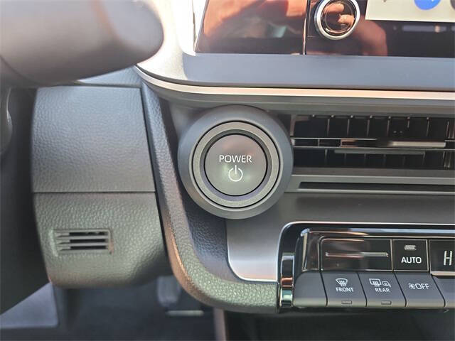 2025 Toyota Prius Limited