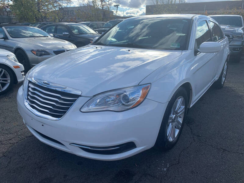 2013 Chrysler 200 Touring