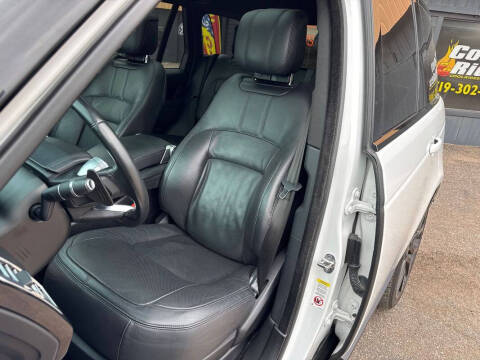 2020 Land Rover Range Rover P525 HSE