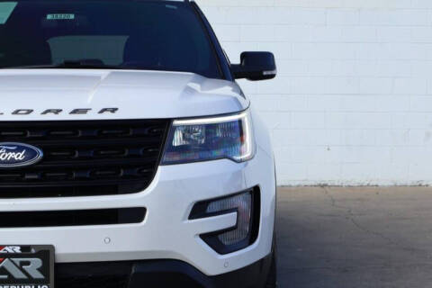 2017 Ford Explorer Sport