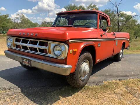 1969 Dodge D200 Pickup