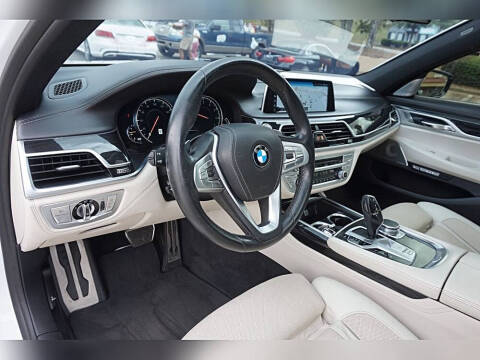2016 BMW 7 Series 750i xDrive