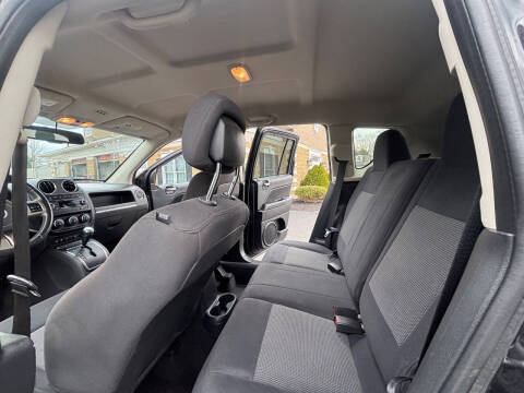 2011 Jeep Compass Sport