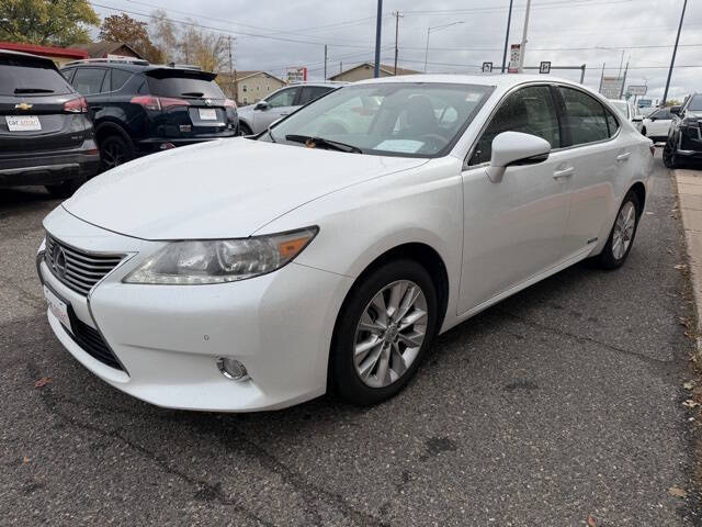 2013 Lexus ES 300h