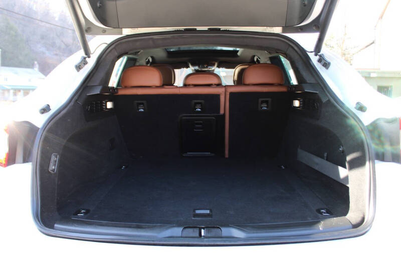 2020 Maserati Levante