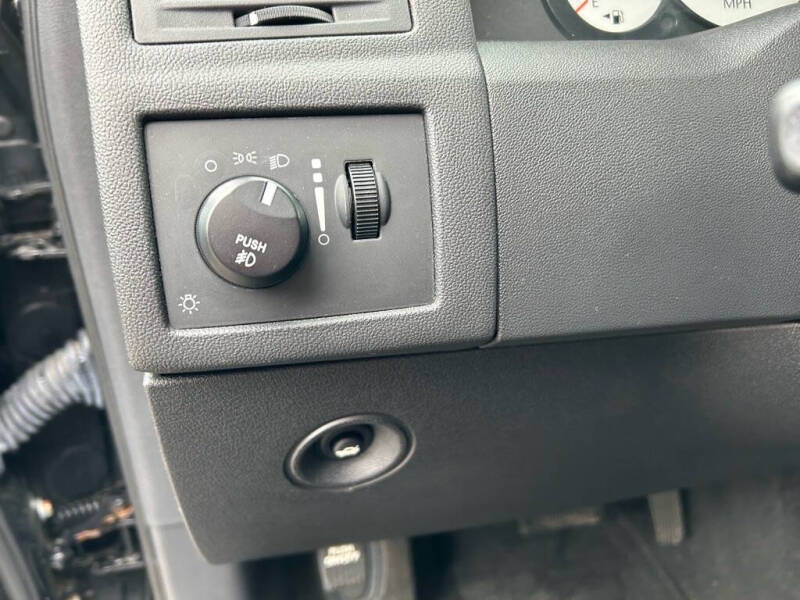 2009 Chrysler 300 LX