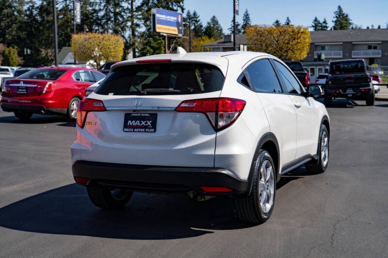 2021 Honda HR-V LX