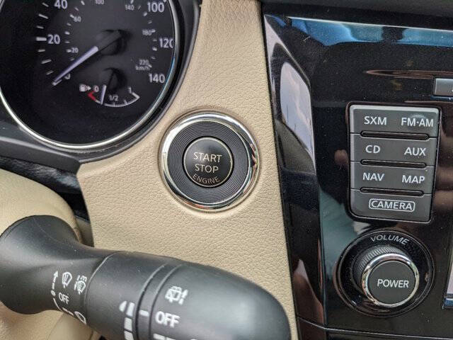 2015 Nissan Rogue 25