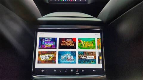 2023 Tesla Model S Plaid