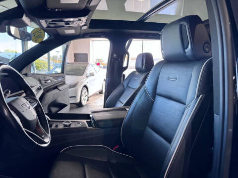 2021 Cadillac Escalade Premium Luxury