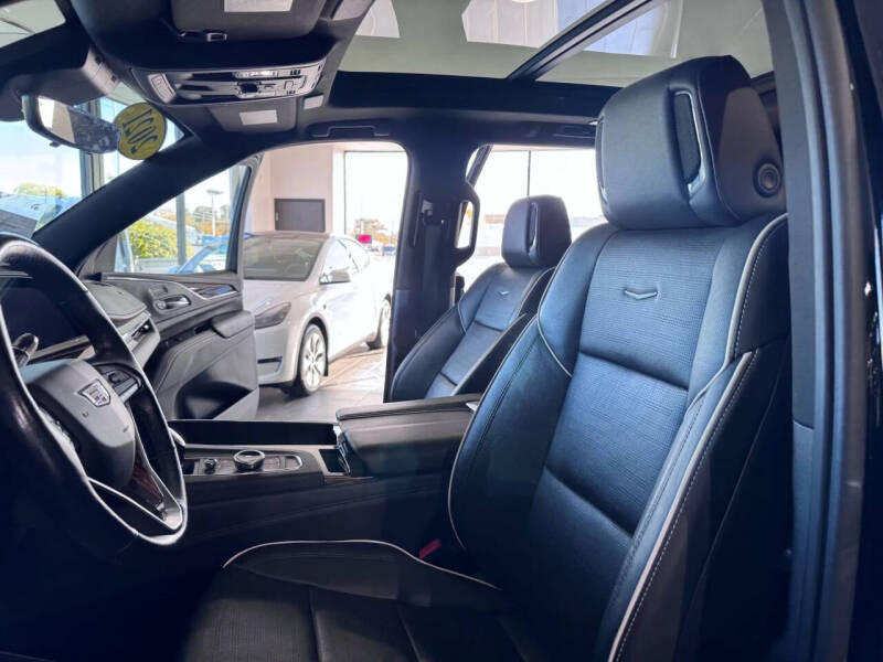 2021 Cadillac Escalade Premium Luxury