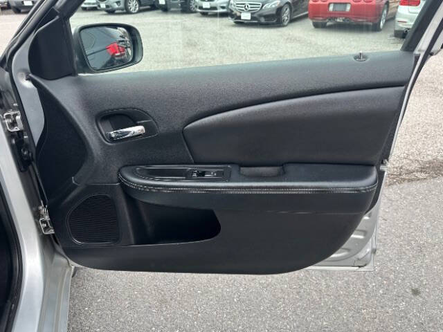 2012 Chrysler 200 Limited