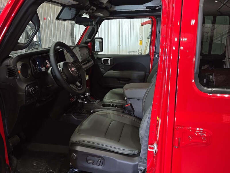 2025 Jeep Gladiator Mojave