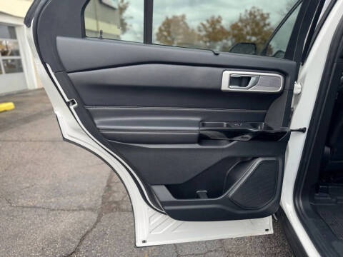 2022 Ford Explorer ST