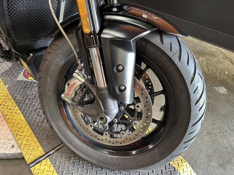 2025 Triumph Rocket 3 Storm GT Sapphire Bla