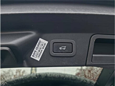 2019 Land Rover Range Rover Velar P380 R-Dynamic HSE